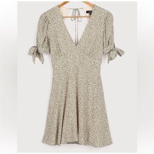 Lulus Olive Green Print Puff Sleeve Open Back Mini Dainity Dress Formal Holiday